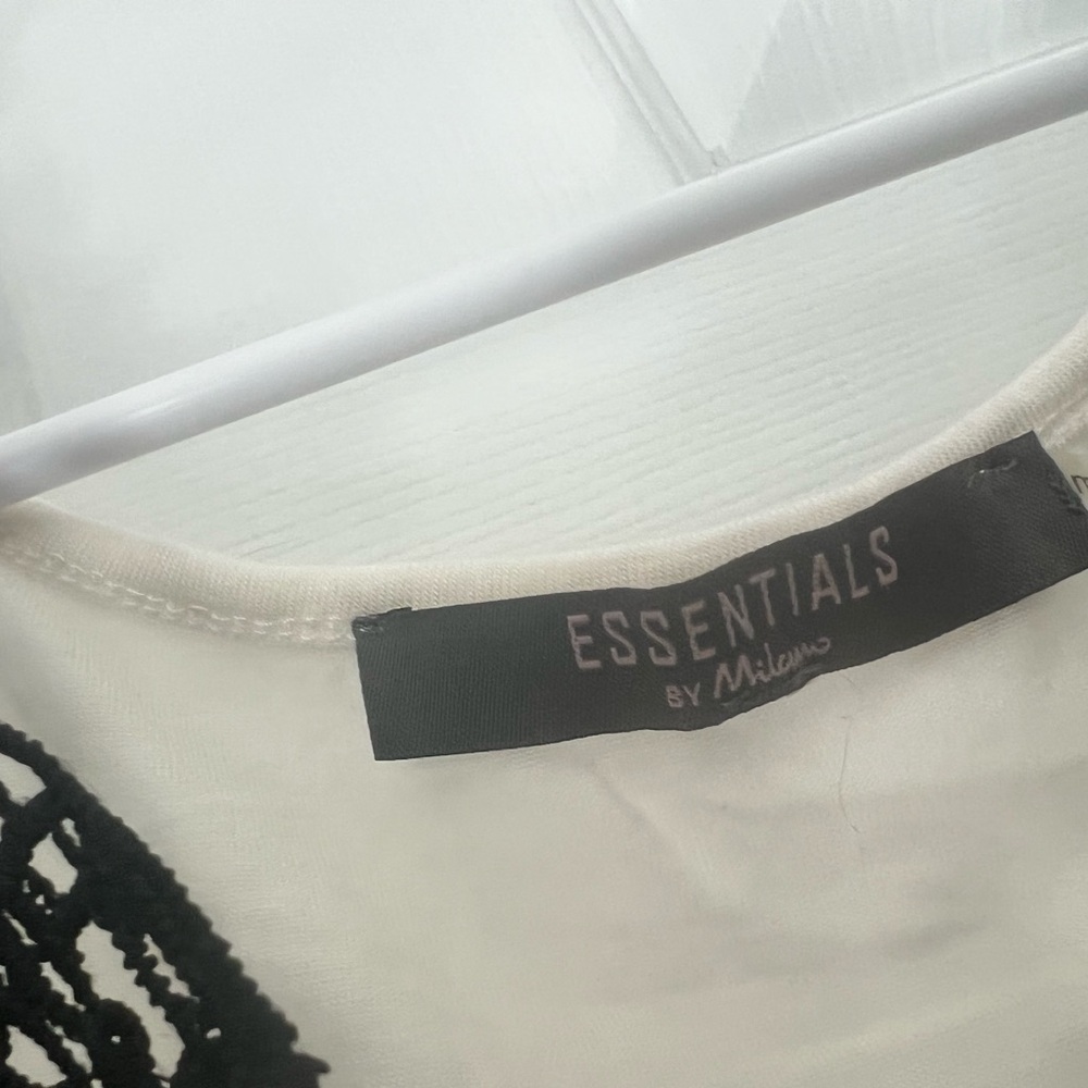 Essentials by Milano Cream Blouse with Black Lace - Picture 5 of 5